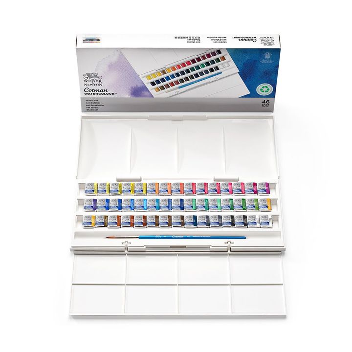0390471-winsor-newton-cotman-watercolour-45-half-pan-studio-set-094376919844-open__preview