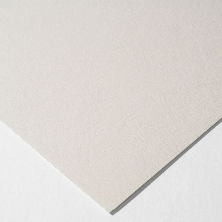 fabriano-unica-printmaking-paper-cream-angled-detail-fbuc250__preview
